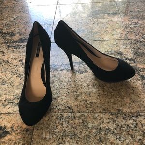 Sueded Man Made Stilettos -Forever 21 Black Sz 10